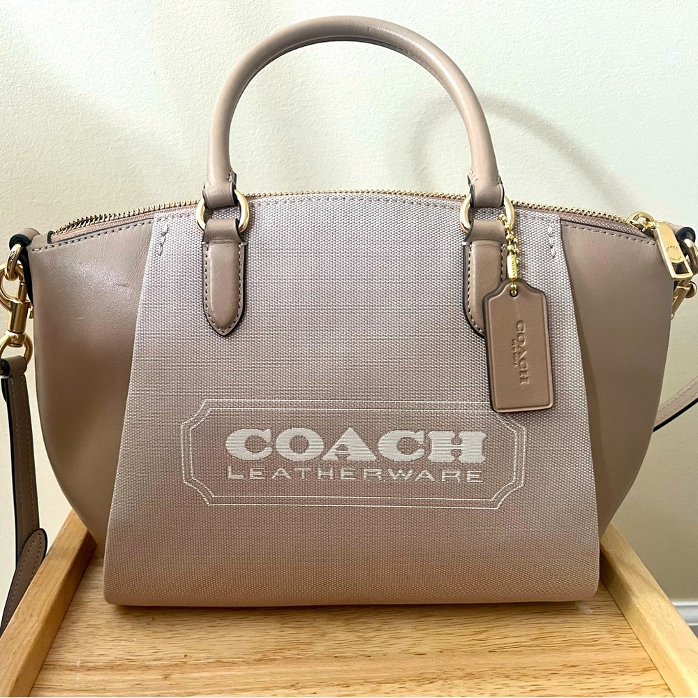 Coach Leatherware purse